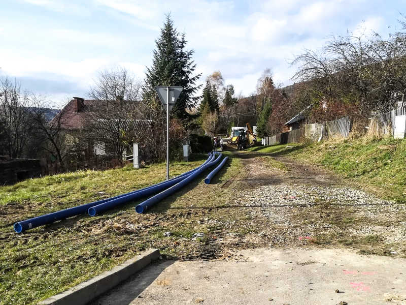 Powstanie nowa sieć wodociągowa przy ul. Gombrowicza w Ustrzykach Dolnych