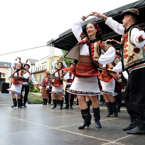 Koncert Zespołu Huculija i Zespołu Tańca Bandanki