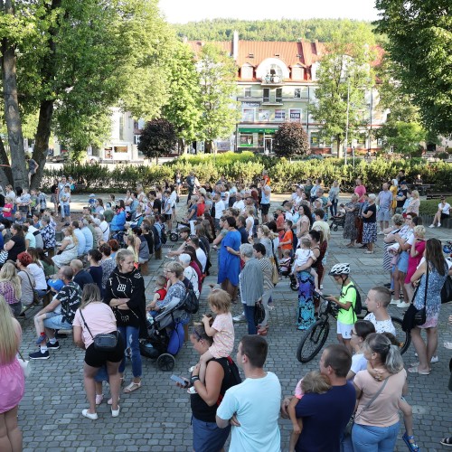 Magik Markus i Dj Elektra na ustrzyckim Rynku
