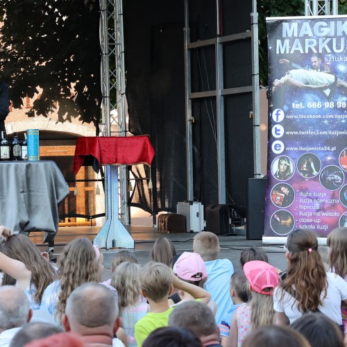 Magik Markus i Dj Elektra na ustrzyckim Rynku