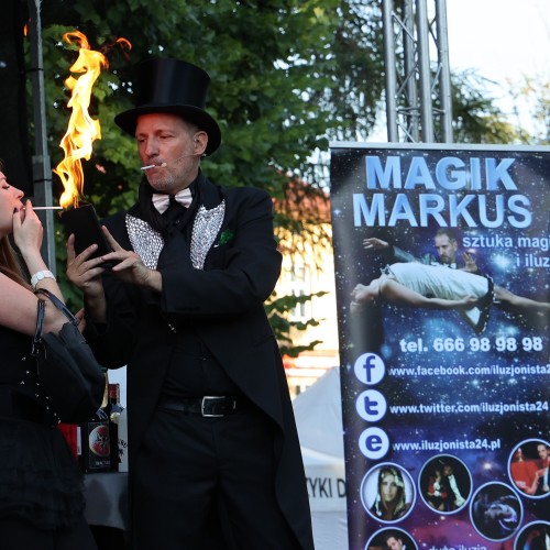 Magik Markus i Dj Elektra na ustrzyckim Rynku