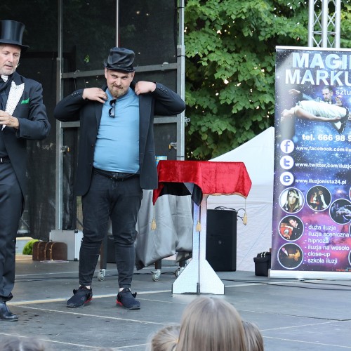 Magik Markus i Dj Elektra na ustrzyckim Rynku