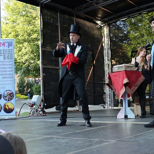 Magik Markus i Dj Elektra na ustrzyckim Rynku