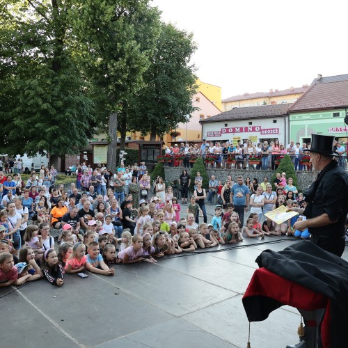 Magik Markus i Dj Elektra na ustrzyckim Rynku