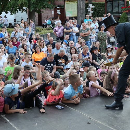 Magik Markus i Dj Elektra na ustrzyckim Rynku