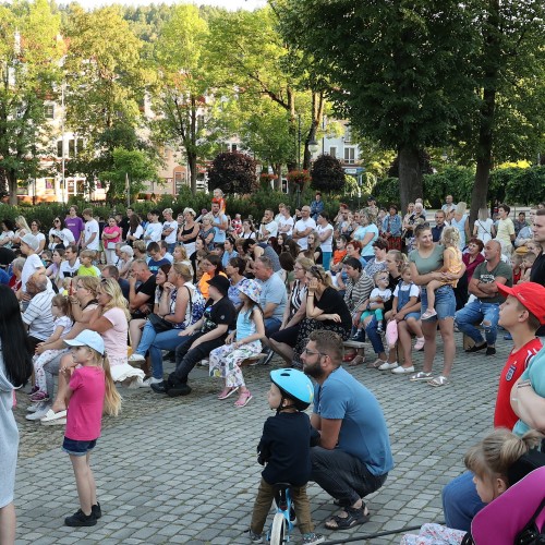 Magik Markus i Dj Elektra na ustrzyckim Rynku