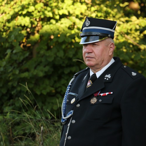Przekazanie samochodu dla OSP Łodyna