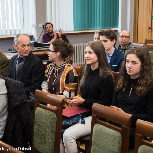 Stypendia i nagrody Burmistrza Ustrzyk Dolnych
