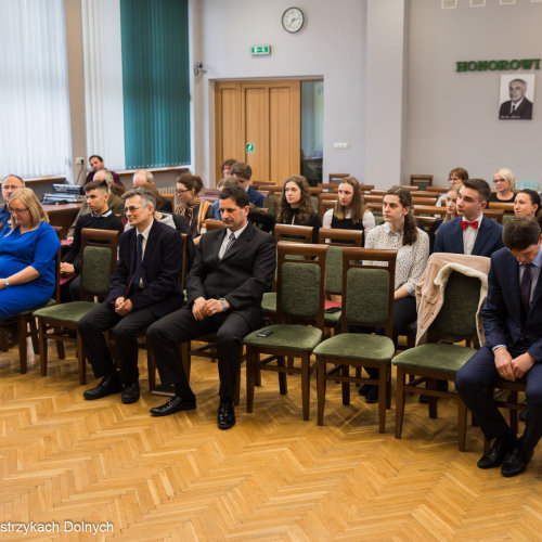Stypendia i nagrody Burmistrza Ustrzyk Dolnych