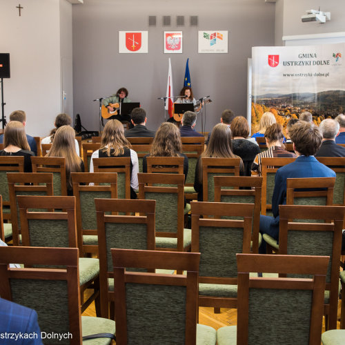 Stypendia i nagrody Burmistrza Ustrzyk Dolnych