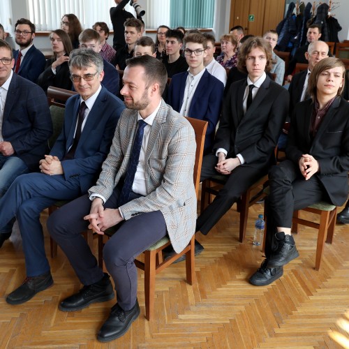 Wręczenie stypendiów i nagród Burmistrza Ustrzyk Dolnych 
