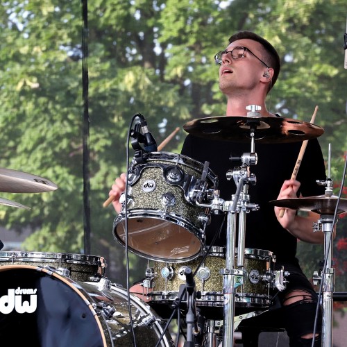 Żarciowozy na rynku w Ustrzykach Dolnych / Koncert zespołu FEVER