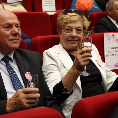 Złote i diamentowe gody 2021. Wręczono medale za długoletnie pożycie małżeńskie