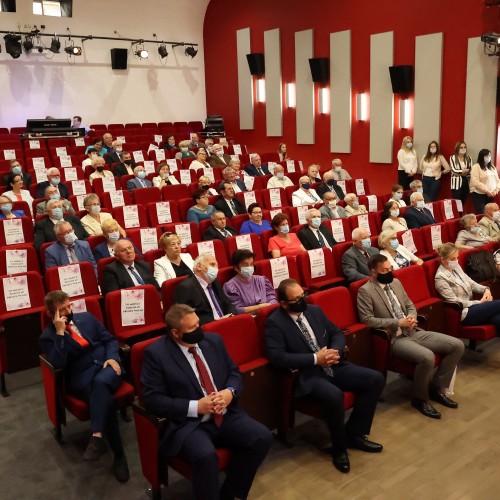 Złote i diamentowe gody 2021. Wręczono medale za długoletnie pożycie małżeńskie