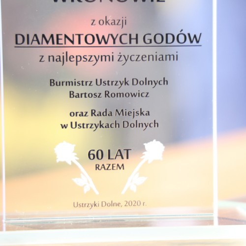 Złote i diamentowe gody 2021. Wręczono medale za długoletnie pożycie małżeńskie